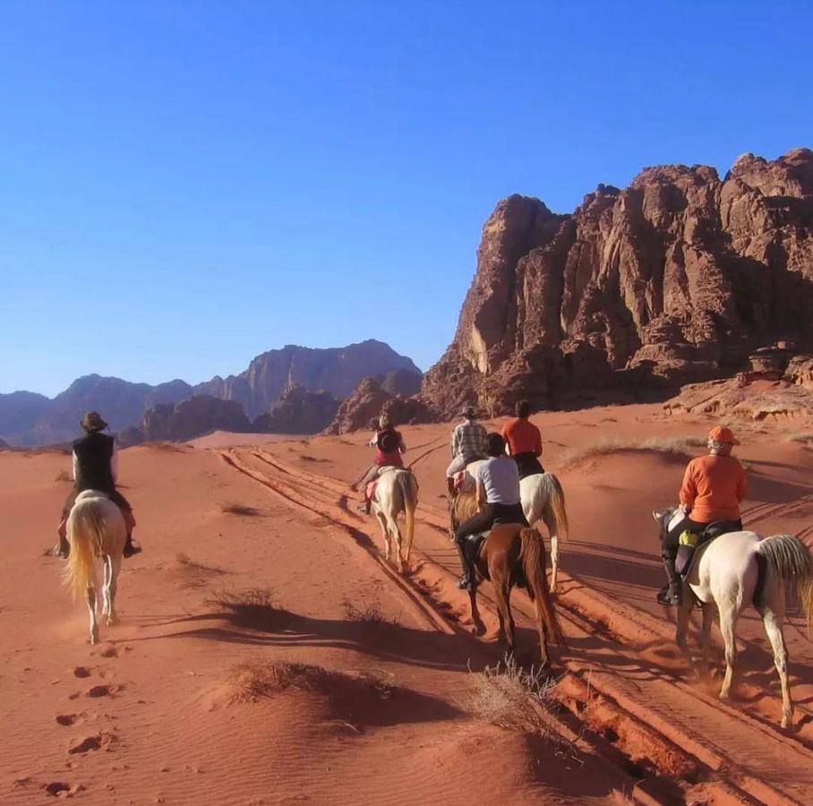 Wadi Rum Desert Camp Kültér fotó